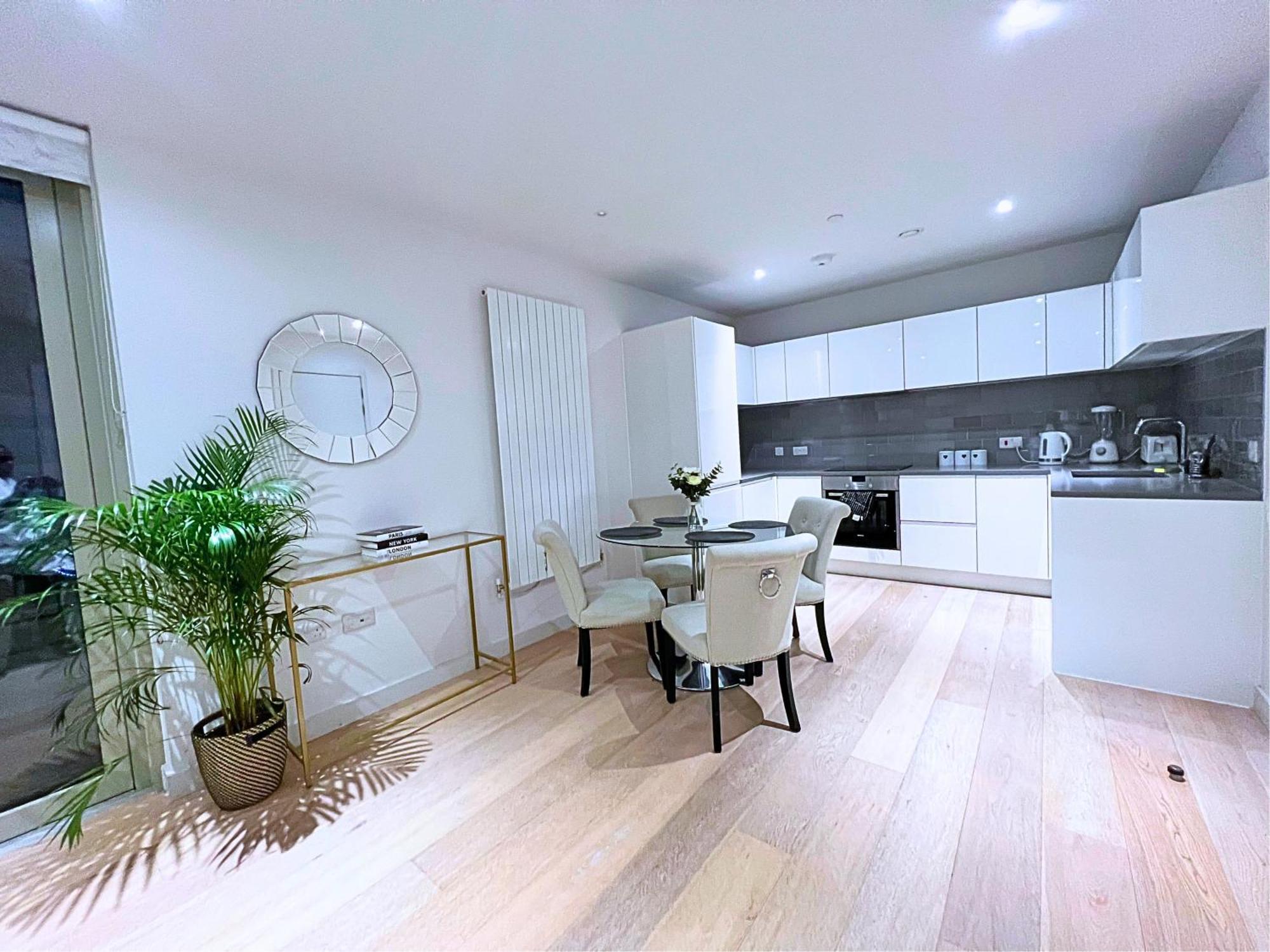 Stylish Apartment Docklands London Bagian luar foto